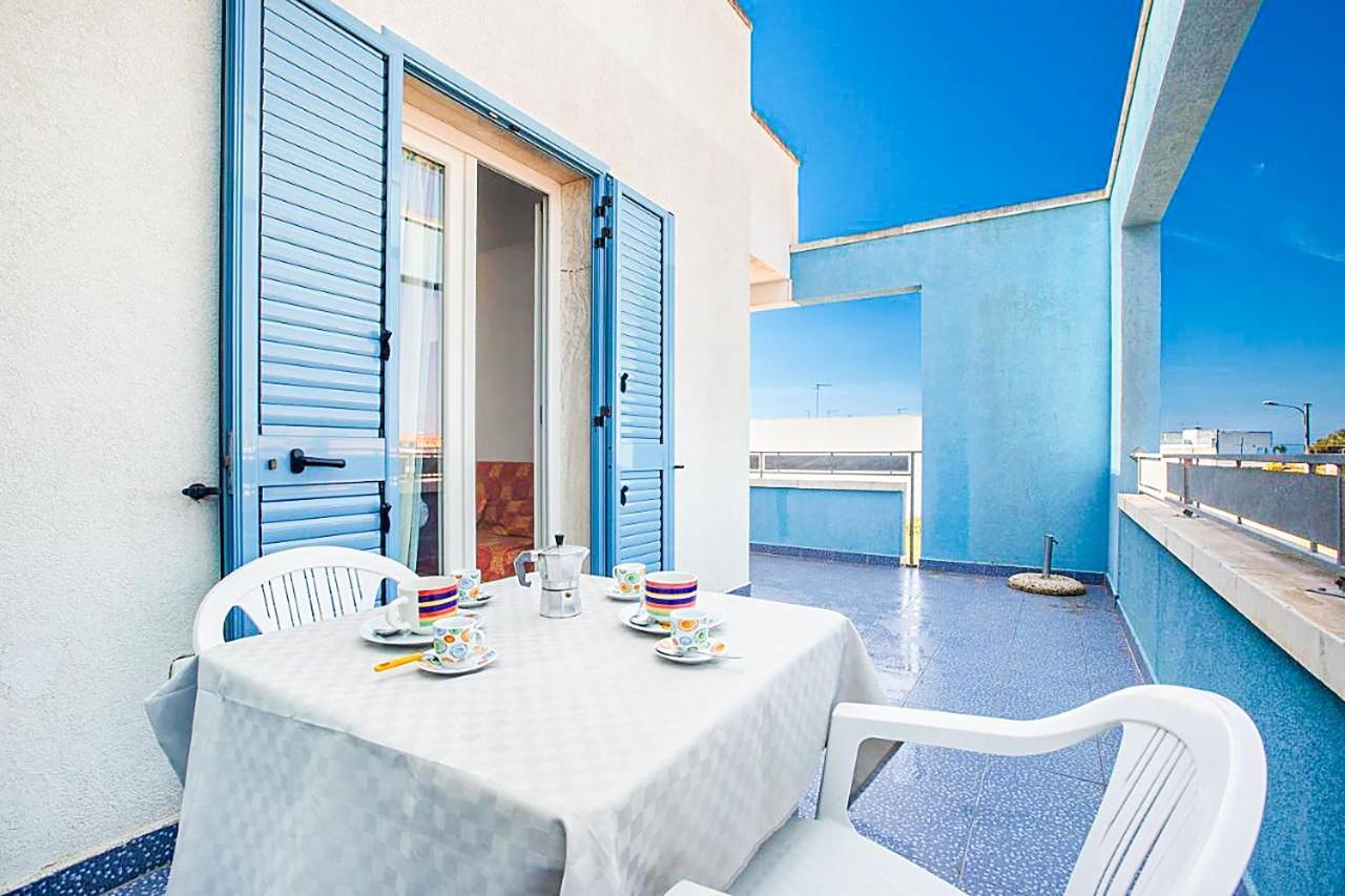 Dormiglione Apartment Torre Lapillo Exterior photo